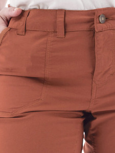 Abby Short studio alt2