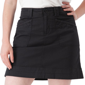Arden V2 Skort Black front detail
