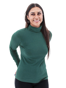 Eden Turtleneck studio alt1 Atlantic Deep