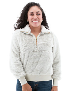 Tierra Fleece Top studio