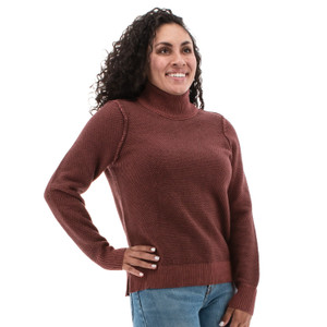 Josie Sweater studio alt 1