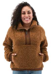Astoria Fleece Top studio alt 2