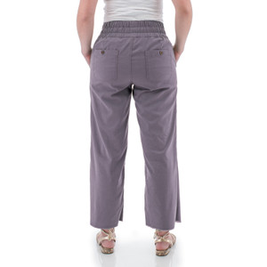 Temple Pant studio back
