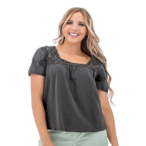 Seychelle Short Sleeve Top studio