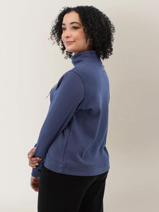 Dog-Walker top studio back