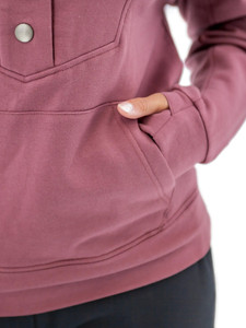 Anytime Pullover detail 2