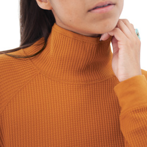 Remy Cowl Neck Pullover detail