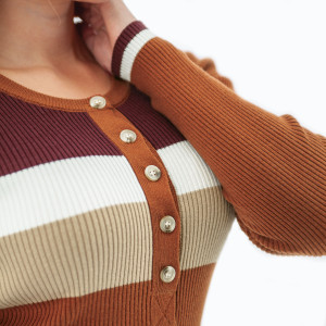 Thora Sweater detail
