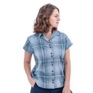 Aviana Shirt 24 studio alt 1