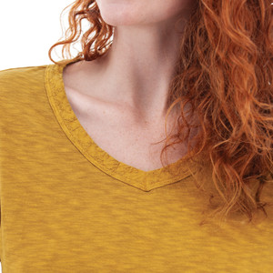 Layla Organic V-Neck Top studio alt 2
