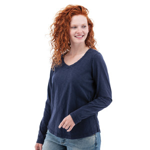 Layla Organic V-Neck Top studio alt 1