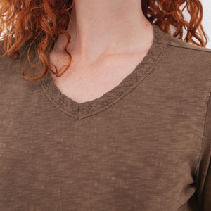 Layla Organic V-Neck Top studio alt2