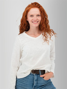 Layla Organic V-Neck Top studio alt1