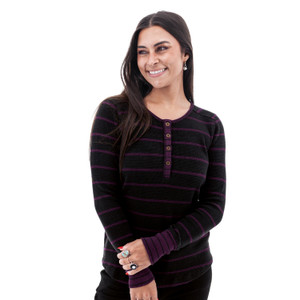 Nicole Henley studio alt1 image Nicole Henley studio alt1 image