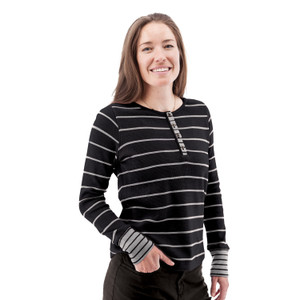 Nicole Henley studio