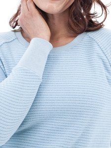 Shiloh Fleece Pullover studio detail