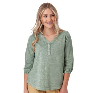 Este Organic Cotton V-Neck Henley studio