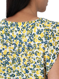 Francesca Crepe Print Top studio alt2