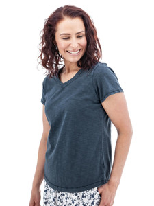 Layla Organic Cotton V-Neck Tee studio alt1