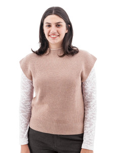Pine Dolman Rib Knit Vest studio alt 1