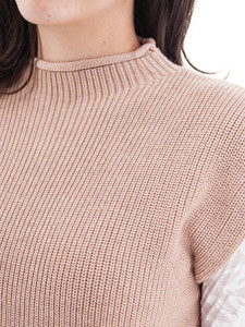 Pine Dolman Rib Knit Vest studio alt 2