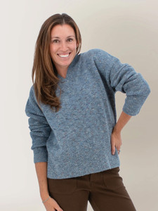 Elsa V-Neck Sweater studio alt1