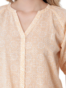 Cassia Elbow Sleeve Print Top Pale Peach front detail