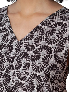 Sorrento Printed Midi V-Neck Dress Black front detail