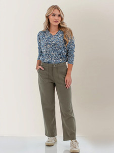 Frostkiss Floral Long Sleeve Tee studio alt1