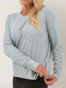 Hazeltyn Lightweight Crew Neck Sweatshirt studio alt2
