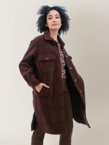 Alternative view of the Northern Wind Car Coat in mahogany brown.