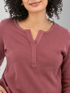 Front collar detail view of the Moonlace Organic Cotton Contrast Top in wild ginger purple.