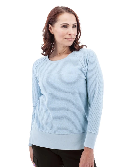 Shiloh Fleece Pullover studio