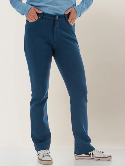 Woman wearing Ponte 5-Pocket Jean Style Stretch Pant studio in spellbound blue.