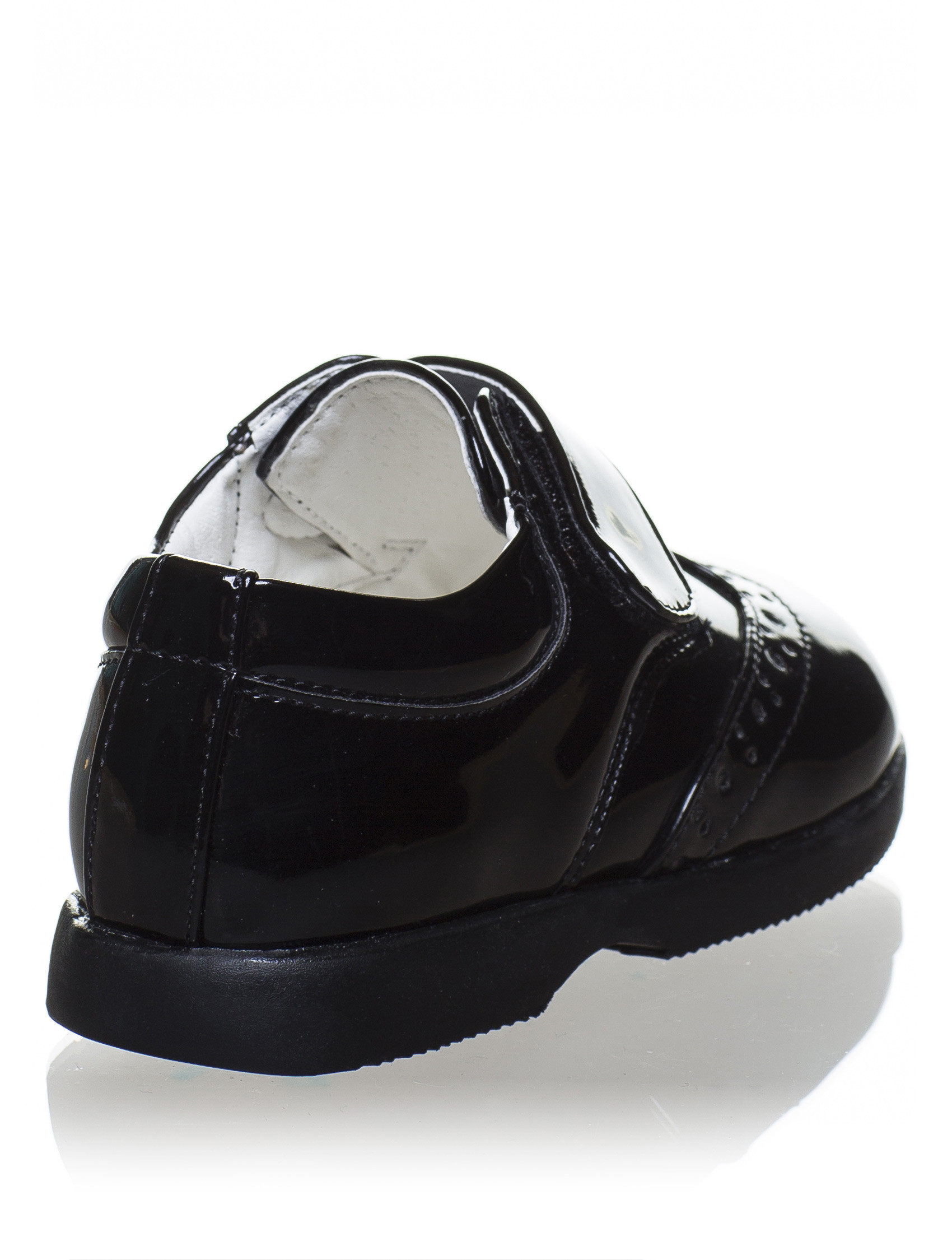 Baby boys patent black shoes Page boy shoes