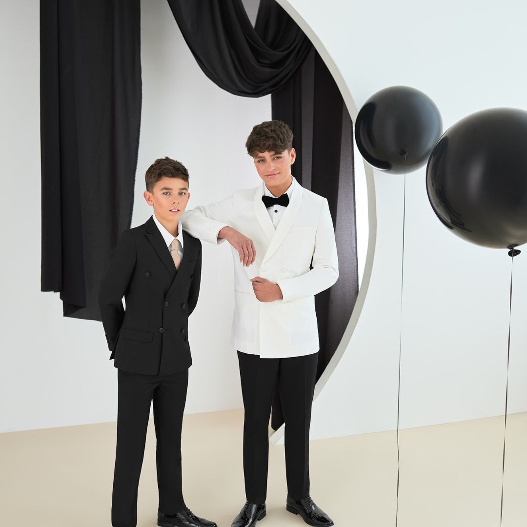 https://www.rococlothing.co.uk/boys-double-breasted-black-suit-giorgio/