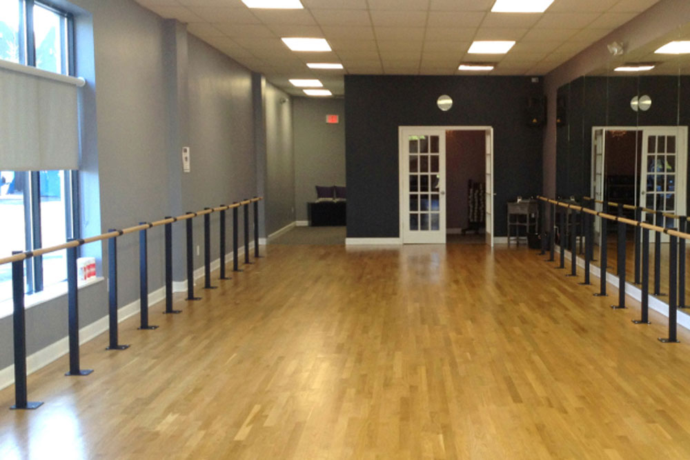Floor Mounted Barres
