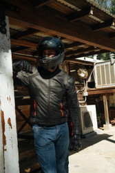 Motorcycle Jacket Size Guide: How to Find the Perfect Fit