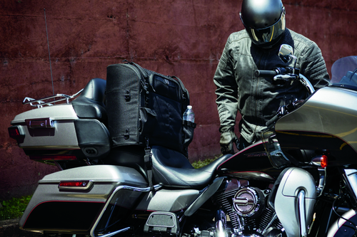 Kuryakyn Momentum Wanderer Seat Bag - 60 Liter Touring Passenger Seat Storage with Padded Backrest and Multiple Pockets
