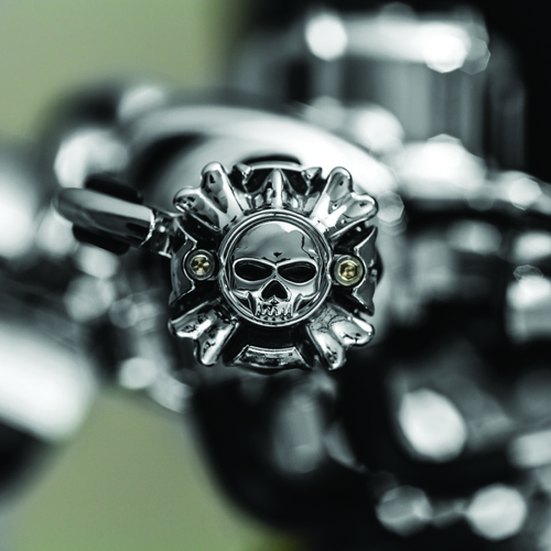 Kuryakyn Replacement Zombie Grip Emblems with Throttle Boss - Chrome Finish