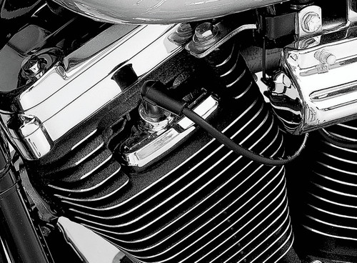 Kuryakyn Spark Plug & Head Bolt Covers for Evolution Big Twin & 1986-2003 XL Harley Davidson Models - Part 8315