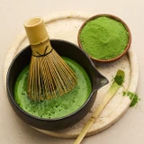 Matcha Powder Guide: How to Use Matcha in Drinks, Recipes, and Daily Rituals 