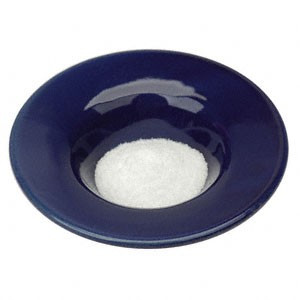 Alum Powder in a navy blue bowl
