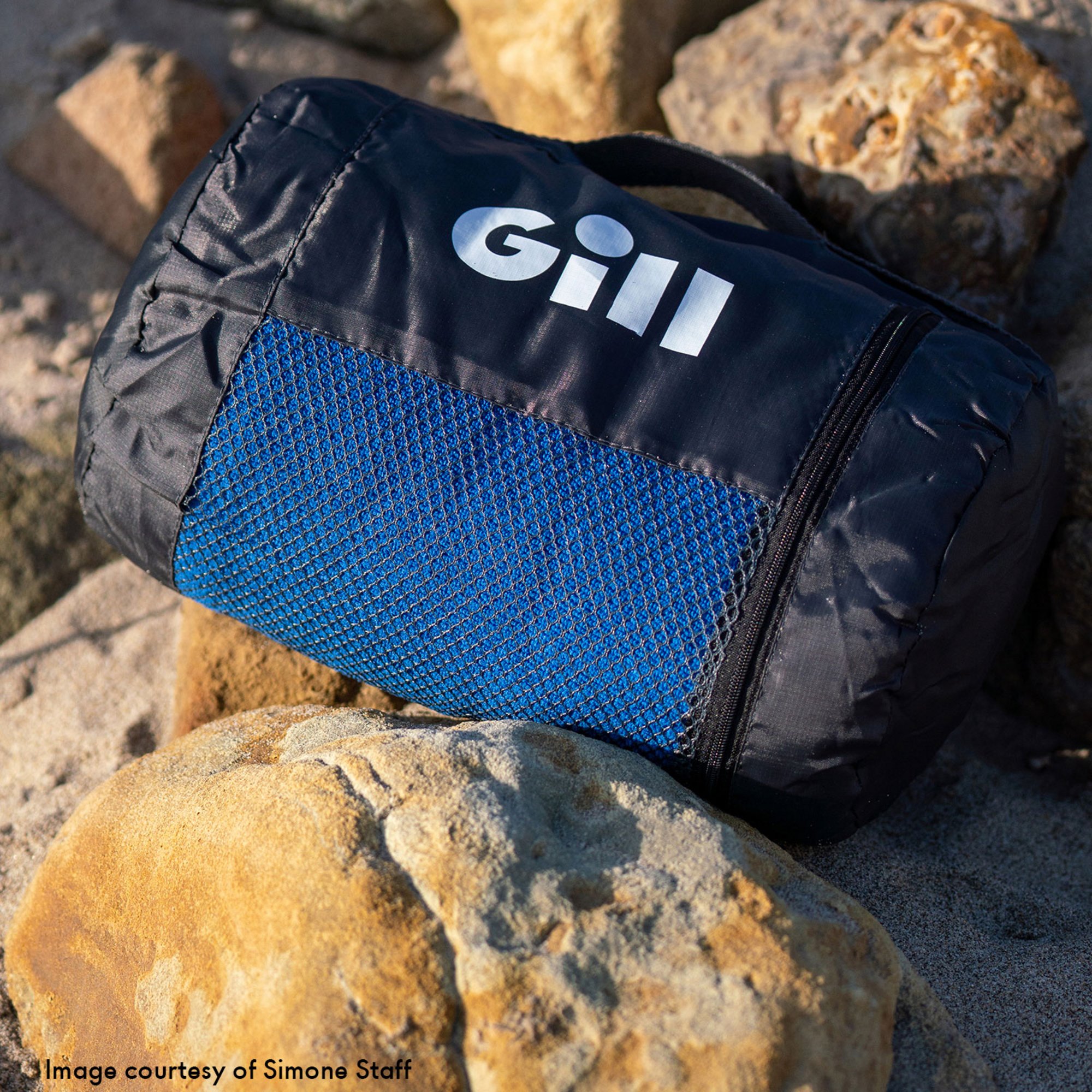 Umkleidemantel - 5022-BLU01-LIFESTYLE_3.jpg