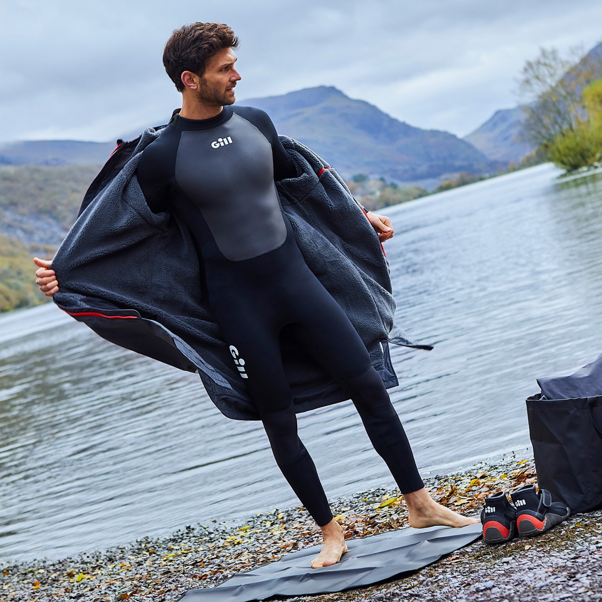 Freizeit-Neoprenanzug 4/3 mm für Herren mit Reißverschluss hinten - 5029-BLK01-LIFESTYLE_13.jpg