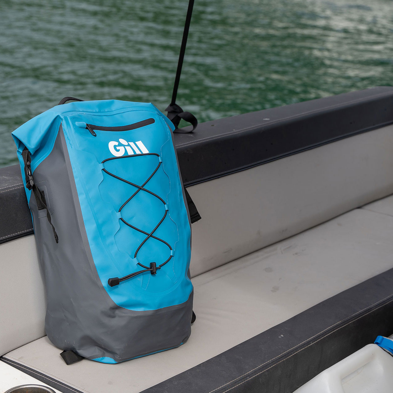 Voyager Kit Pack  - Sonderedition - L104SE-BLU41-LIFESTYLE_6.jpg