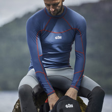 Langärmlige Pro Rash Vest für Herren - 5020-OCE01-LIFESTYLE-2.jpg