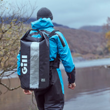 50L Voyager Trockenbeutel  - L095-BLK01-LIFESTYLE_10.jpg