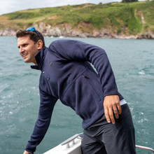 Fisher Fleece-Pullover - 1498-NAV02-LIFESTYLE_7.jpg