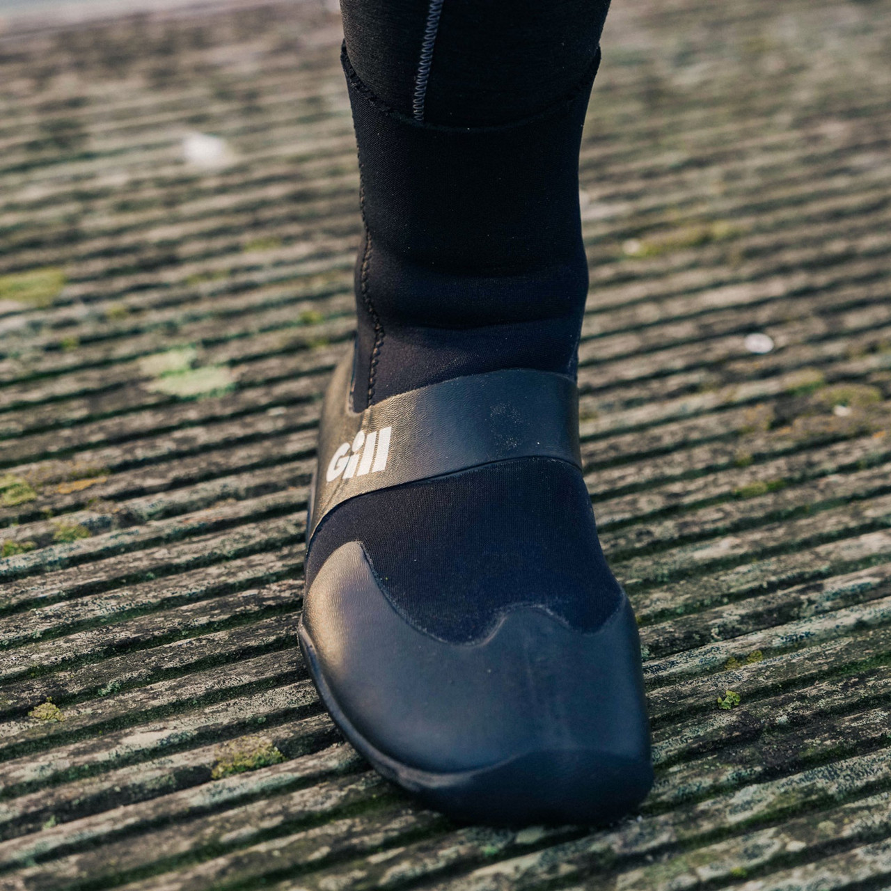 Pursuit-Stiefel mit geteiltem Zehenbereich - 967-BLK01_LIFESTYLE_2.jpg